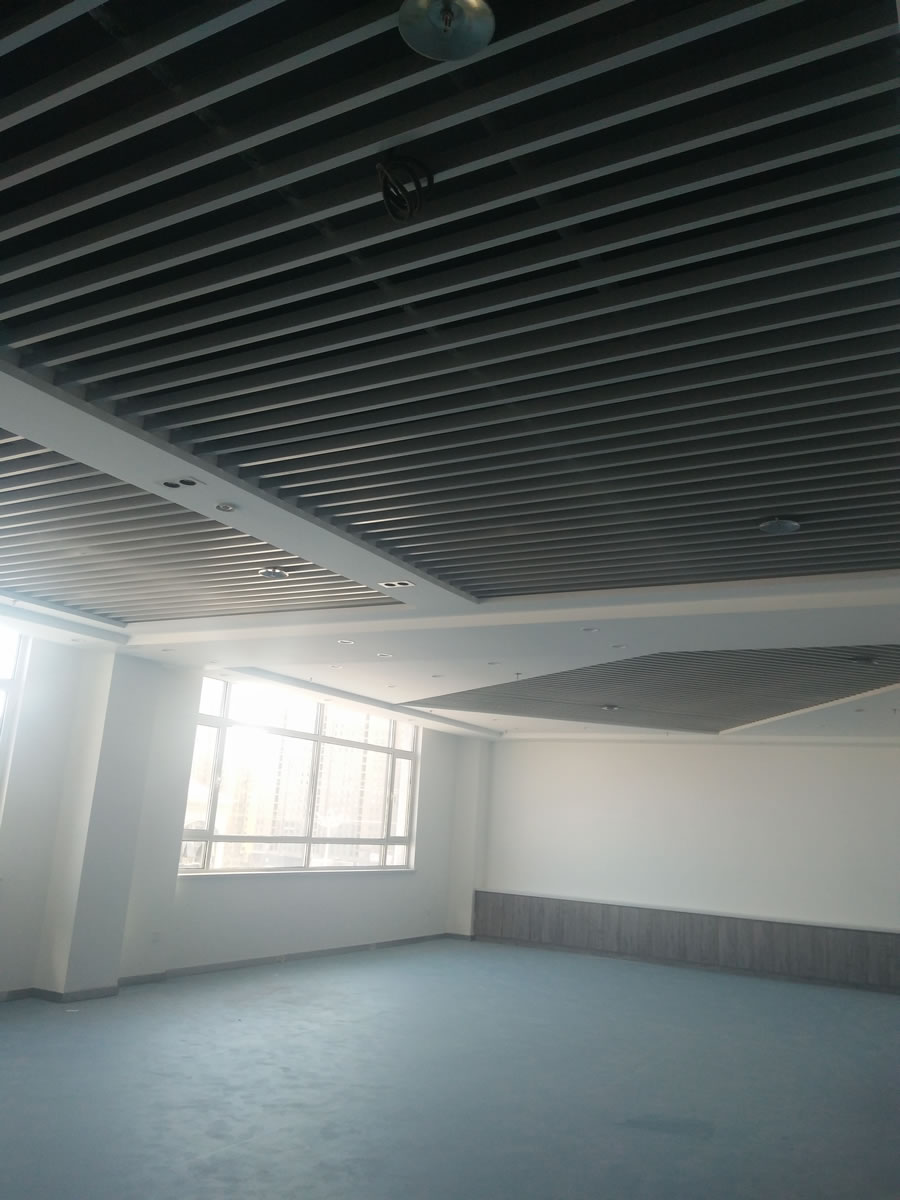 葫芦岛银行营口学府支行室内外装修工程